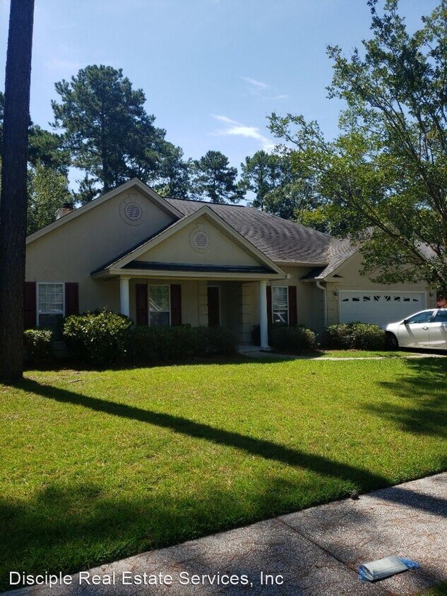 Primary Photo - 4 br, 2 bath House - 132 Richmond Way