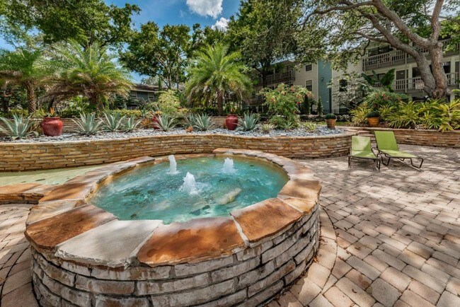 Building Photo - 2480 Cypress Pond Rd, #115