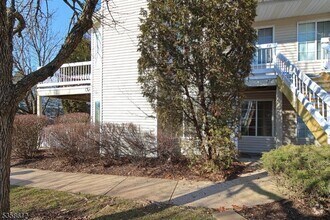 Building Photo - 87 Mayfield Rd