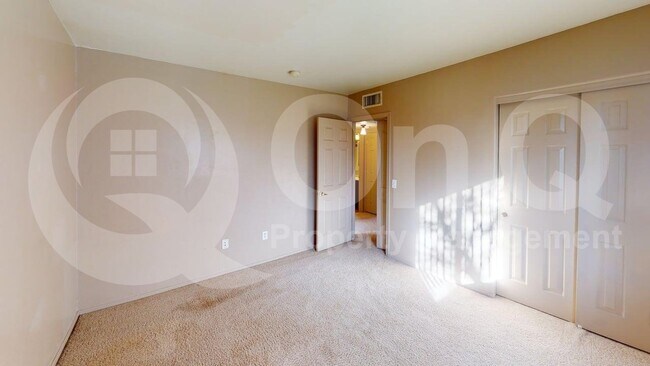 Building Photo - 4011 N Stone Ave