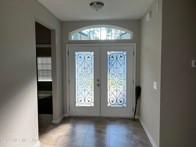 Foto del edificio - 78571 Goldfinch Ln