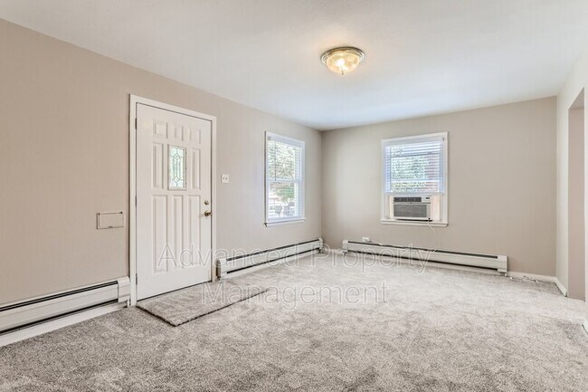 Building Photo - 3450 W Clyde Pl