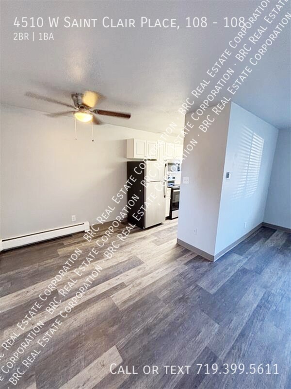 Foto del edificio - 4510 W St Clair Pl