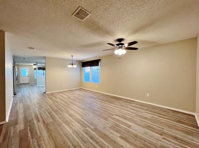 Foto del edificio - 1208 Rambling Brook Trail