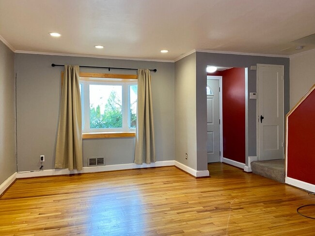Photo - Charming 3 Bedroom/1.5 Bathroom Townhome in Towson, MD!