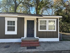 Building Photo - 157 E 6th St