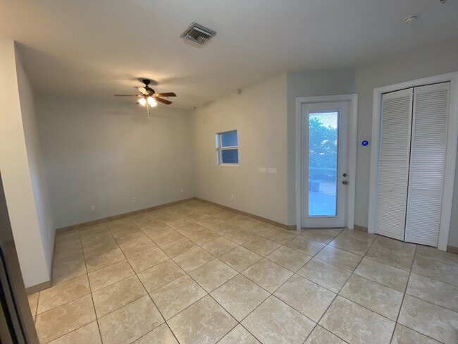 Building Photo - 2881 Tropicana Blvd