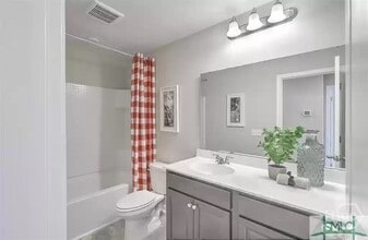 Building Photo - 172 Benelli Dr