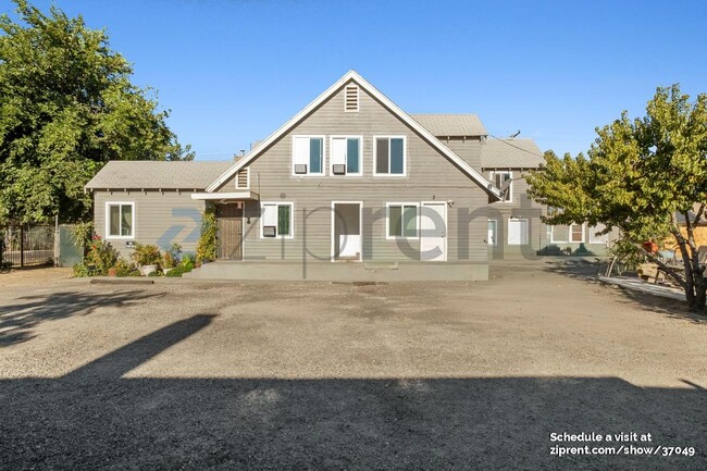 Building Photo - 1323 Monterey Ave