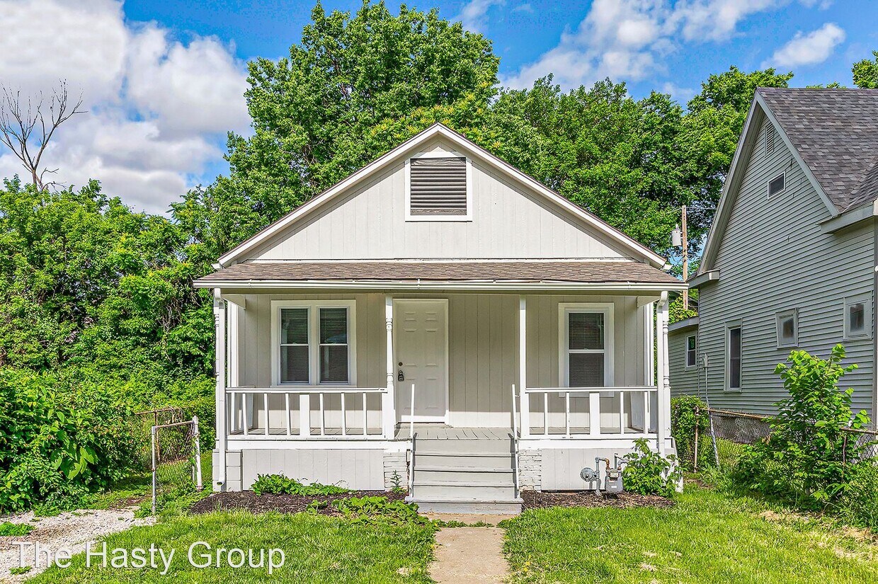 Primary Photo - 3 br, 2 bath House - 3628 Highland Ave