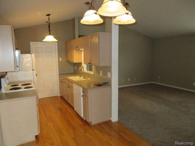 Building Photo - 4035 Stonebridge