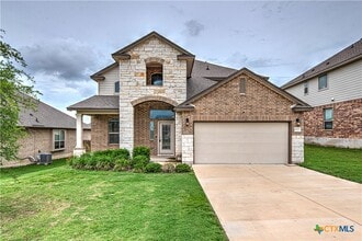 Building Photo - 6107 Lavaca Dr