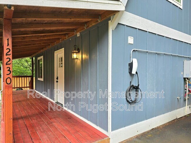 Building Photo - 12230 182nd Dr NE