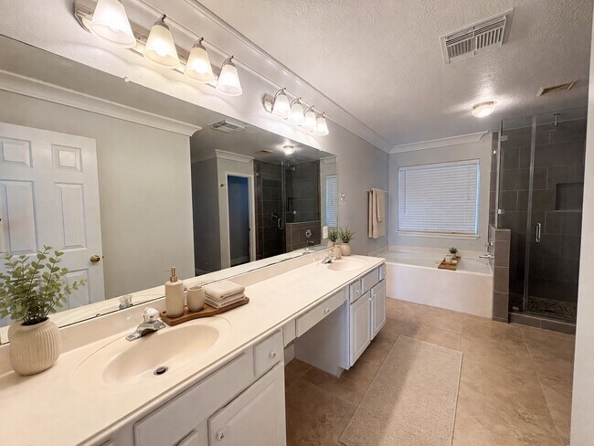 Foto del edificio - 19207 Poplar Trails Ln