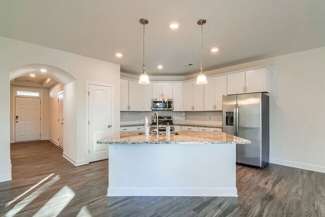 Building Photo - 1033 Arbor Edge Ln