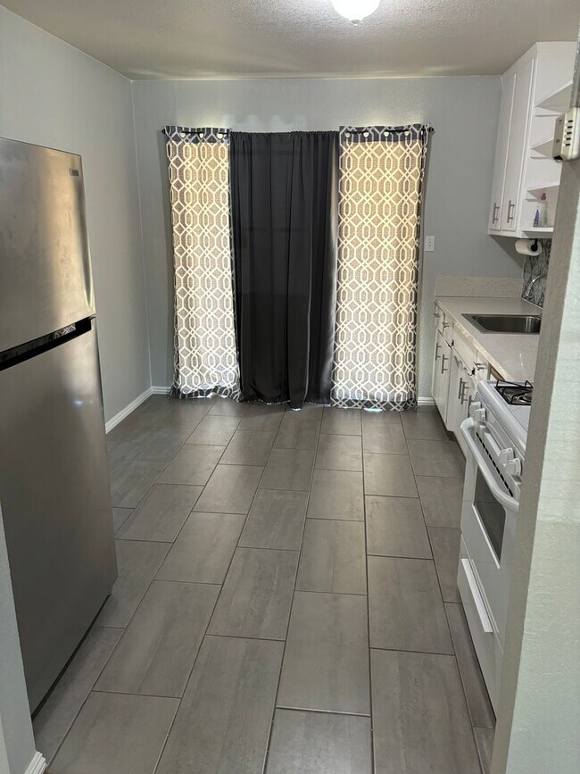 Building Photo - 2 B/R 1 BA House in Wheatland AVAILABLE NOW