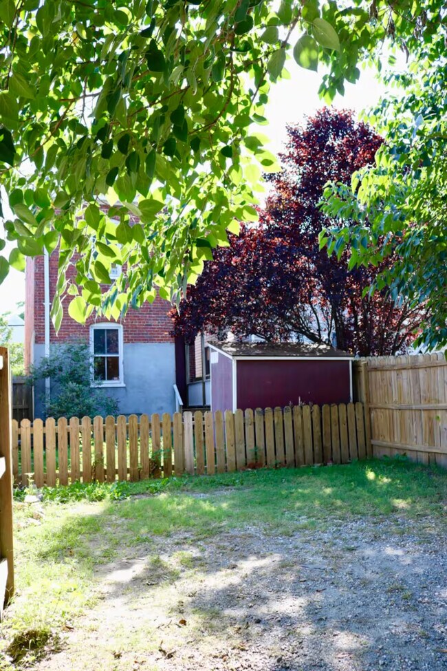 Foto del edificio - 1710 W Leigh St