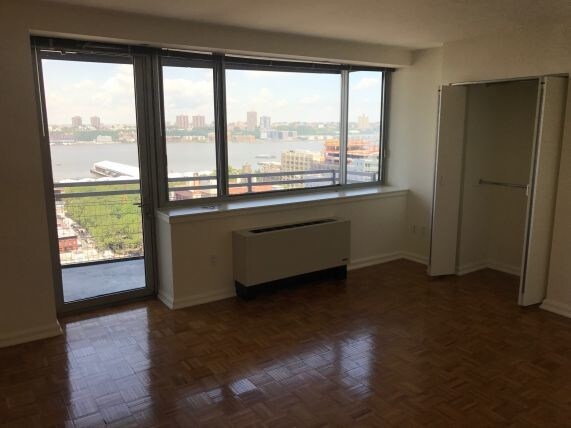 Primary Photo - 500 W 52nd St