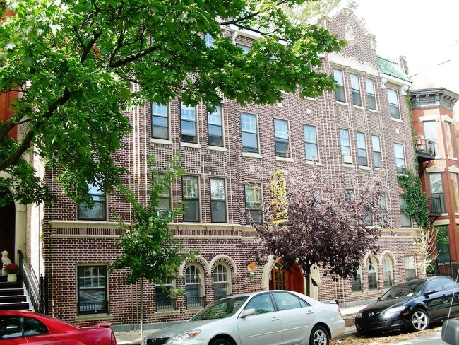 Building Photo - 2048 N Cleveland Ave