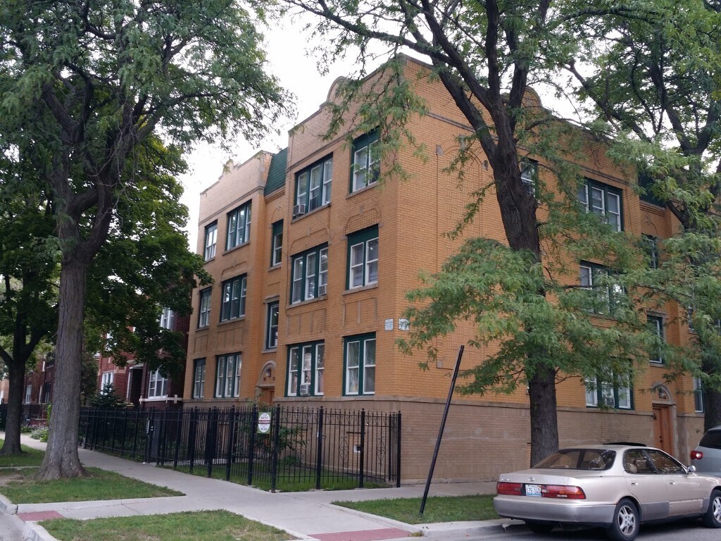Primary Photo - 1501 N Kolin Ave