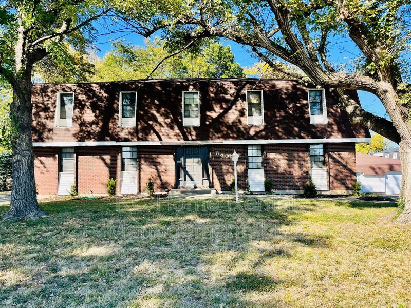 Foto principal - 8804 Kaill Rd