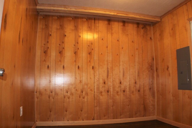 Building Photo - Apartment for rent!