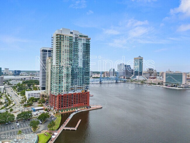 Foto del edificio - 1431 Riverplace Blvd