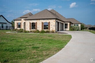 Building Photo - 227 Dally Ct