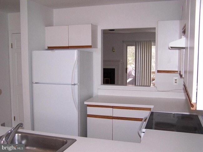Building Photo - 10817 Littleford Ln