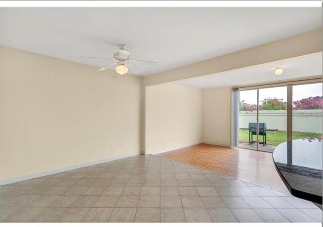 Building Photo - 227 Orchid Dr