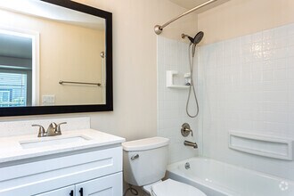 3BR, 2BA - 1,100SF - Primary Bathroom - Westhampton