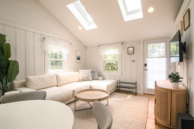 Building Photo - 2 br, 1 bath House - 23 Cherrystone Road