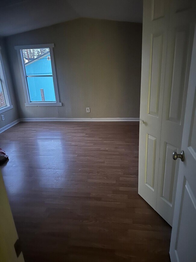 Foto del edificio - Bryson Mobile Home