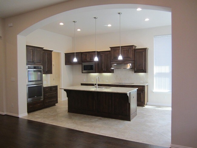 Building Photo - 13566 Mesa Verde Dr