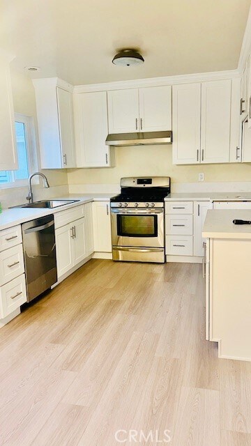 Foto del edificio - 330 S Almansor St