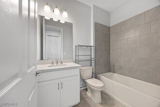 Building Photo - 1073 Tranquil Brk Dr