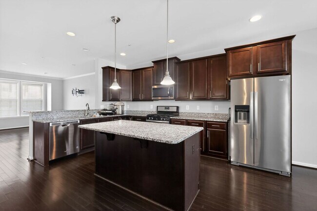 Foto del edificio - 8601 Sweet Rose Ct