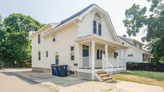 Photo - 1441 S State St House