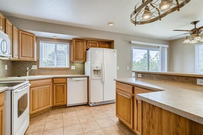 Foto del edificio - 5155 Omega Way, Colorado Springs, CO, 80917