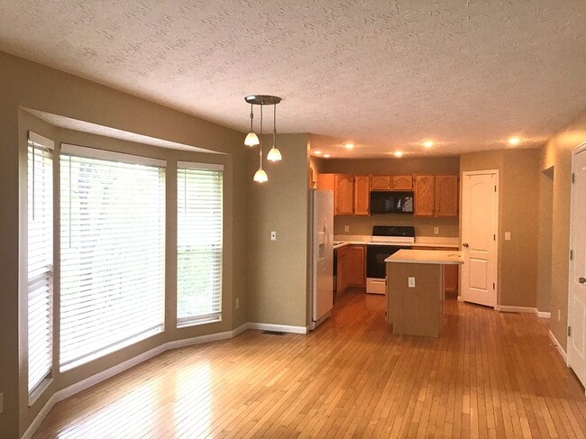 Building Photo - 6560 Copperleaf Ln