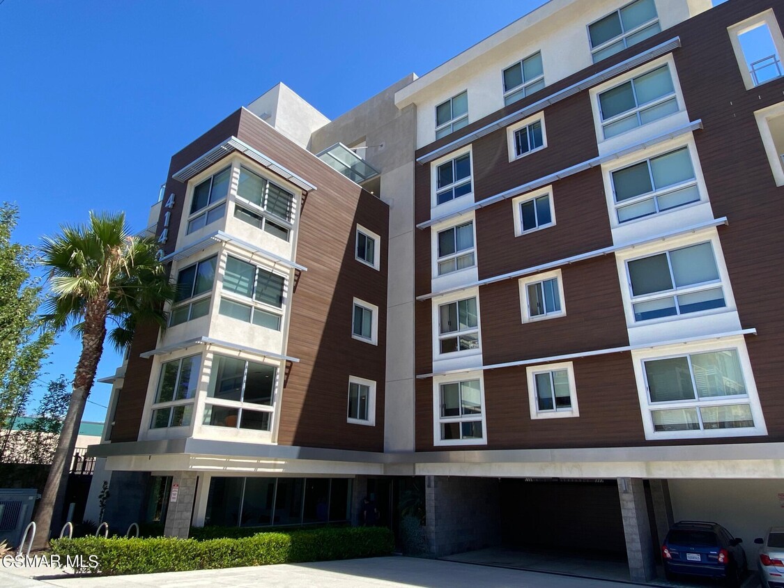 Apartments On Glencoe In Marina Del Rey