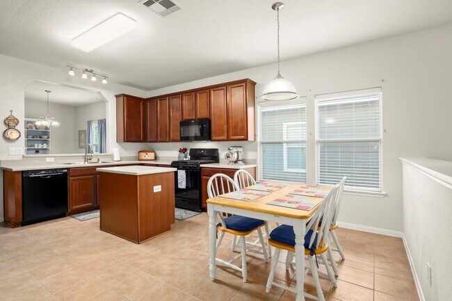 Foto del edificio - 19510 Majestic Landing Ln