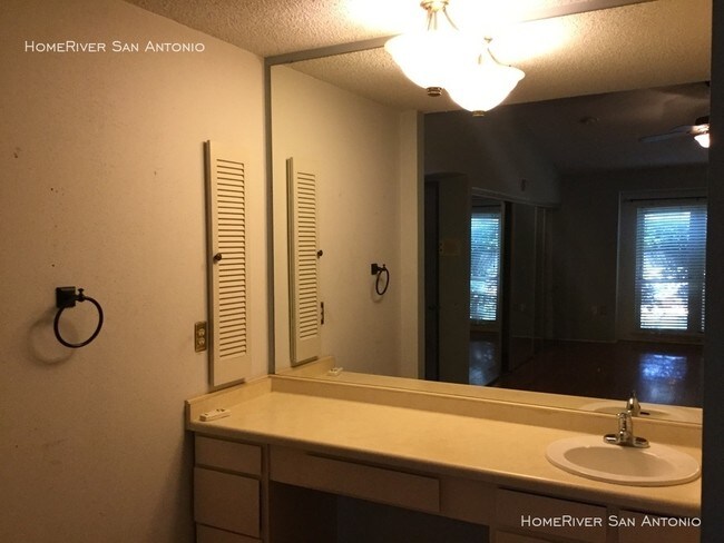 Foto del edificio - 4031 Oakhaven St