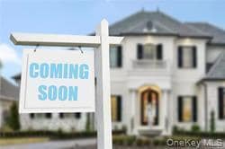 Building Photo - 11 Blue Spruce Rd