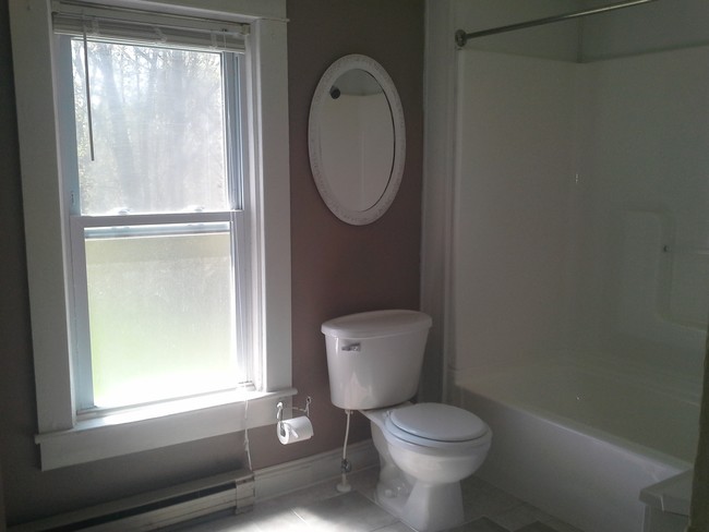 new toilet, full sized window - 4 Wise Rd