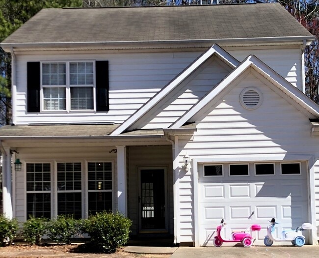 Building Photo - 1409 Crimson Creek Dr