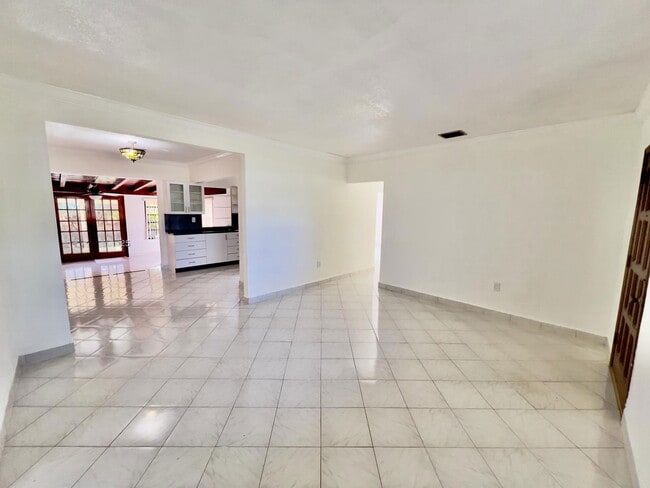 Foto del edificio - 2101 SW 81st Ave