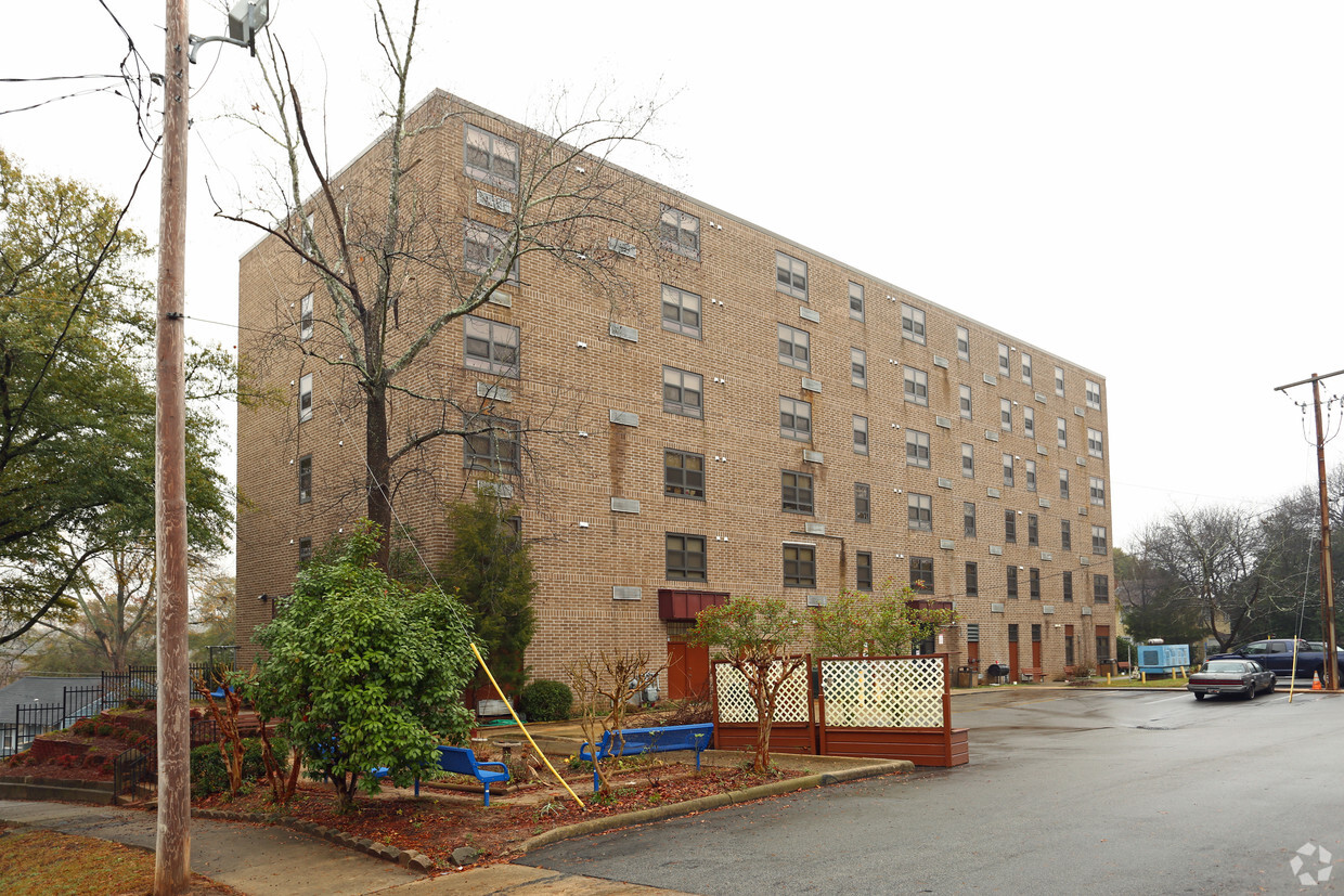 Foto principal - Arrington Manor Apartments