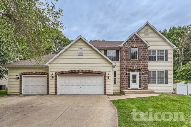 Foto del edificio - 15012 Viewcrest Ln