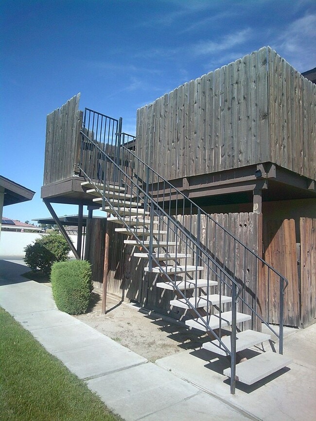 Foto del edificio - N. Halfmoon Dr.